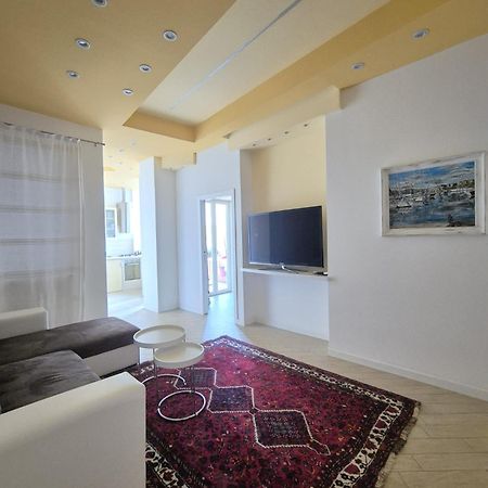 Hotel Kosie - Il Comfort Di Stile Con 2 Bagni Palermo Exterior foto