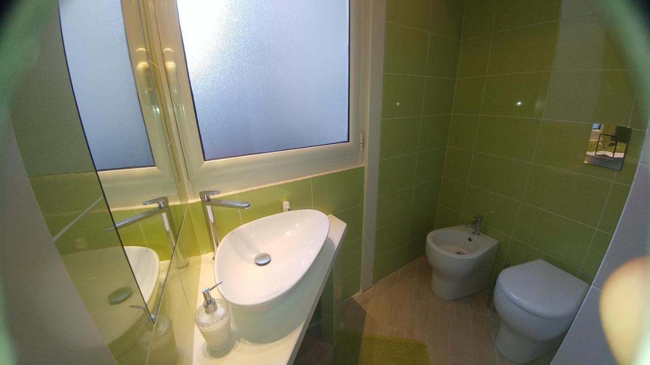 Hotel Kosie - Il Comfort Di Stile Con 2 Bagni Palermo Exterior foto